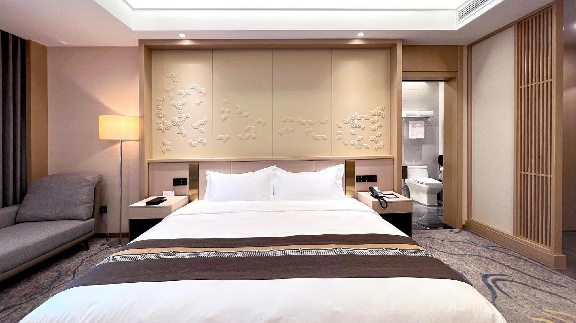 Meilun Hongqiao Hub 4* Shanghai