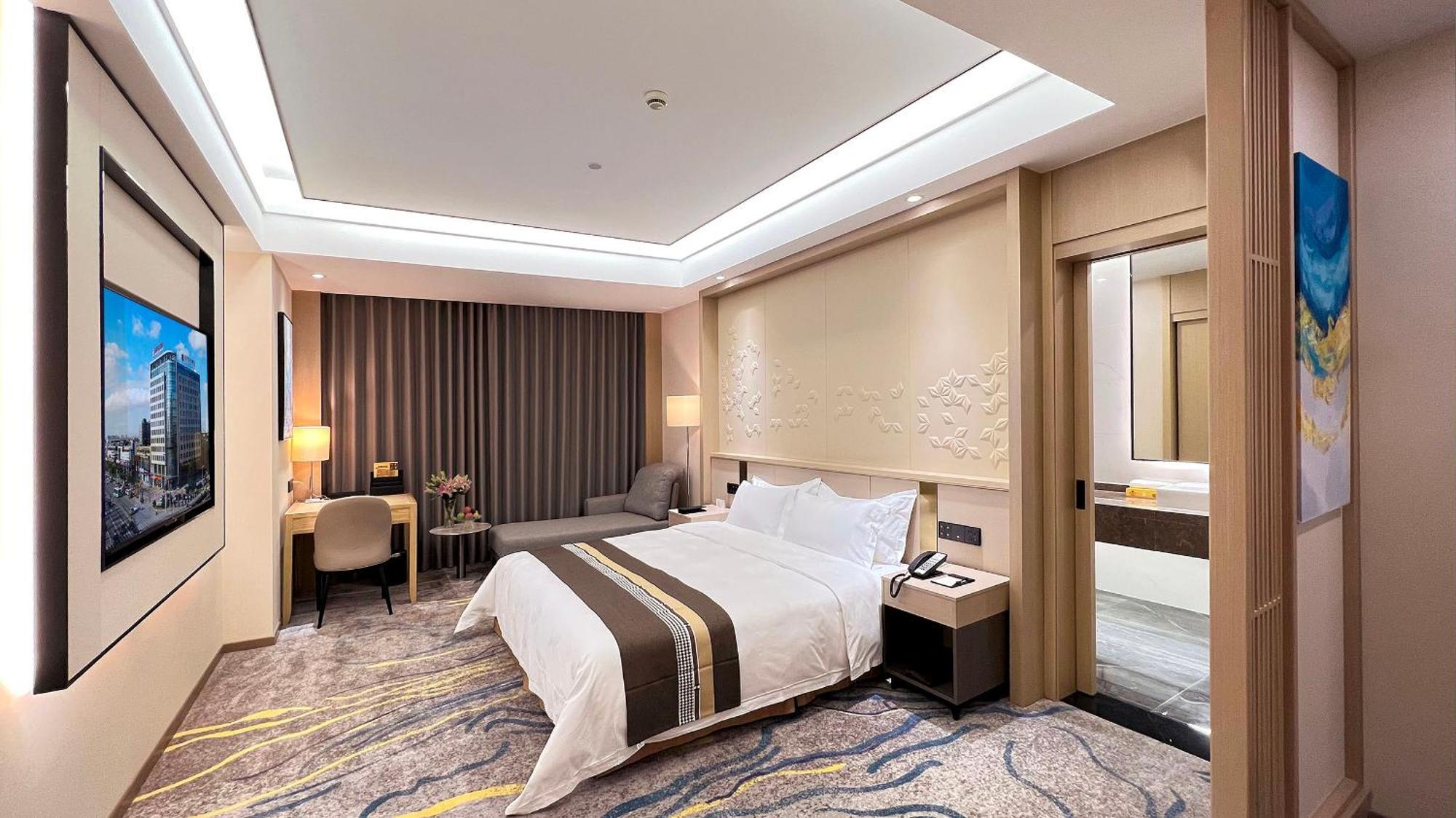 Meilun Hongqiao Hub Hotel Shanghai
